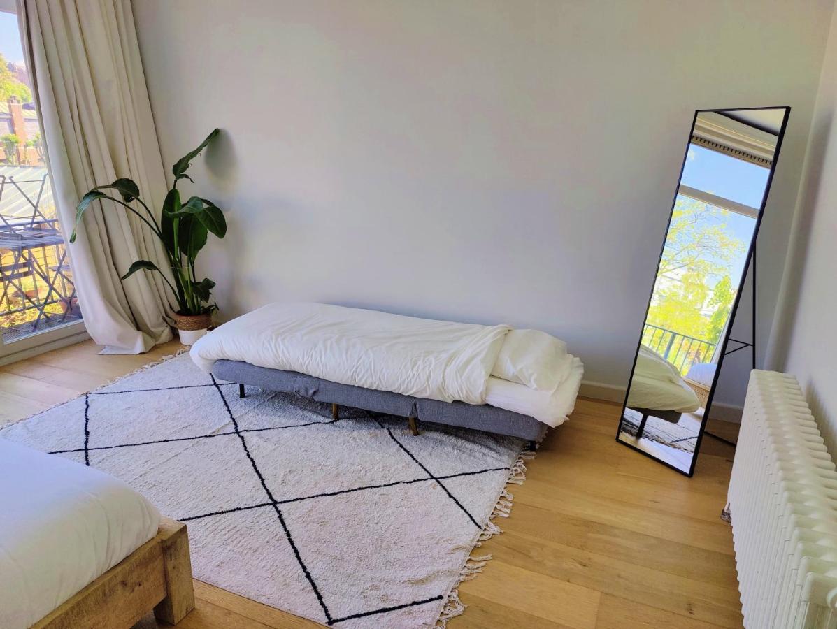 Traditional Chic, High Ceilings' Apt Aircos And Garage アントウェルペン エクステリア 写真